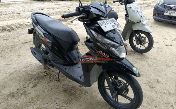 HONDA BEAT SPORTY CBS