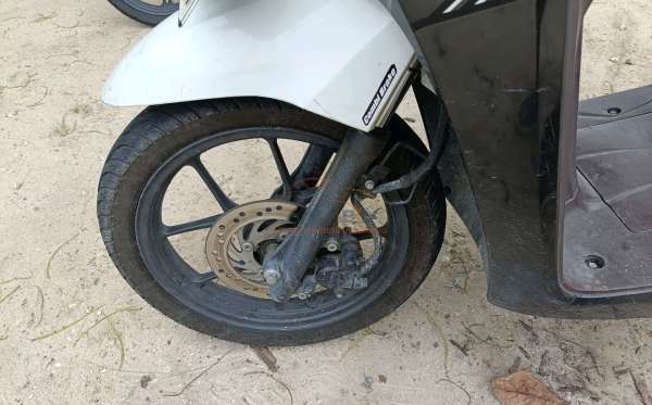 HONDA GENIO CBS
