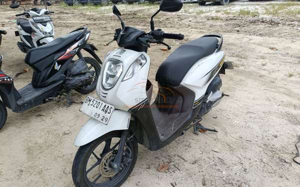 HONDA GENIO CBS