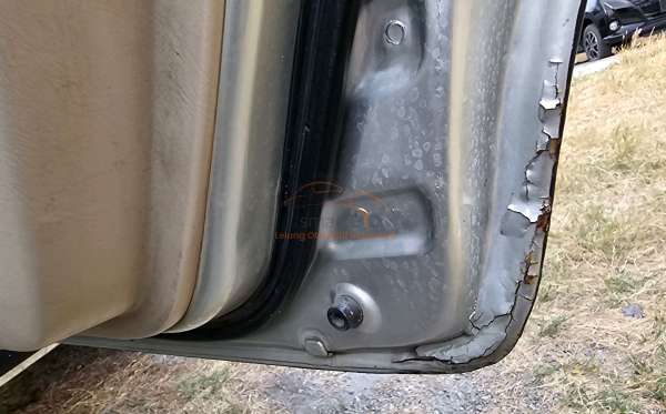 TOYOTA INNOVA
