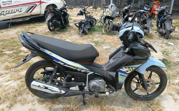 YAMAHA JUPITER Z1