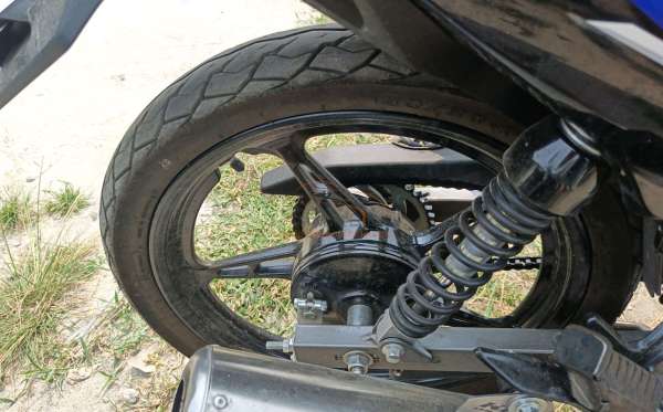 YAMAHA JUPITER Z1 CW