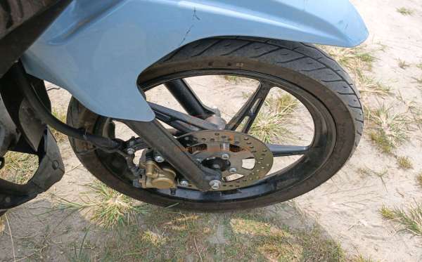 YAMAHA JUPITER Z1 CW