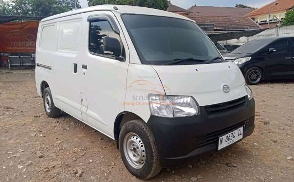 DAIHATSU GRAN MAX BLIND VAN