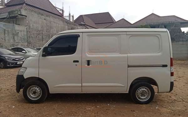 DAIHATSU GRAN MAX BLIND VAN