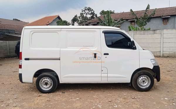 DAIHATSU GRAN MAX BLIND VAN