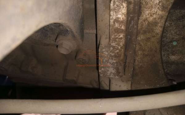 DAIHATSU GRAN MAX PU AC PS 1.5