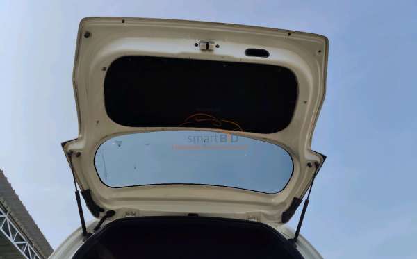 DAIHATSU SIGRA