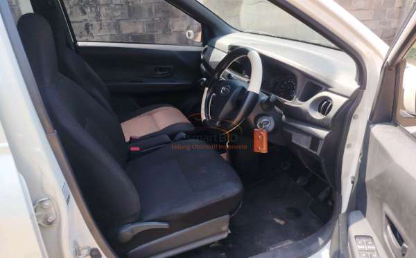 DAIHATSU SIGRA M