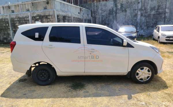 DAIHATSU SIGRA M