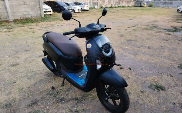 HONDA  SCOOPY