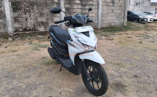 HONDA  BEAT