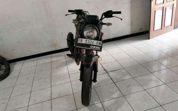 HONDA CB 150 Verza
