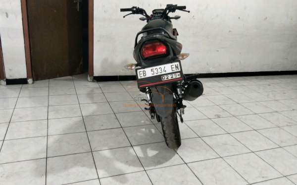 HONDA CB 150 Verza