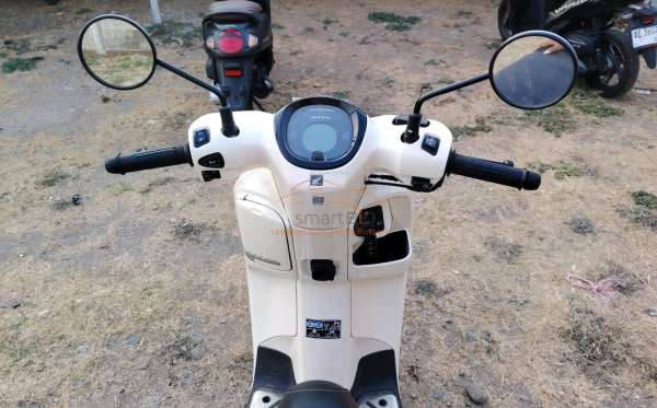 HONDA  SCOOPY