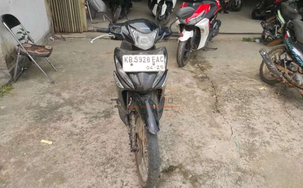 HONDA REVO FIT FI CW