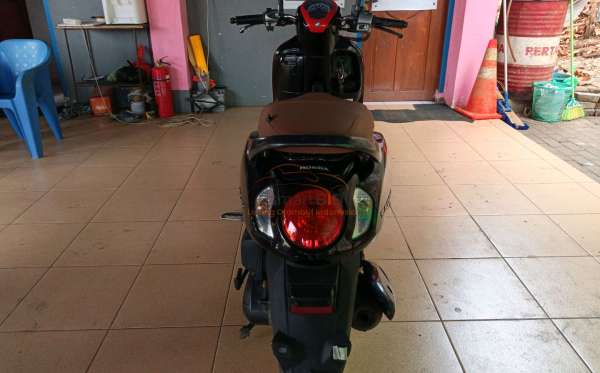 HONDA  SCOOPY