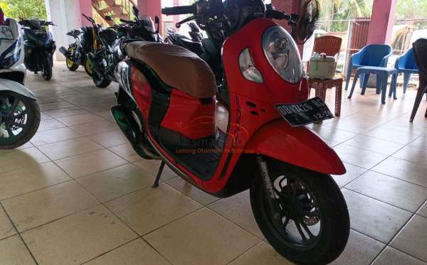 HONDA  SCOOPY