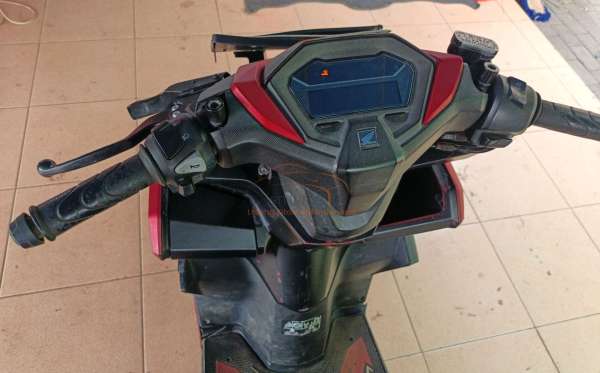 HONDA VARIO 160