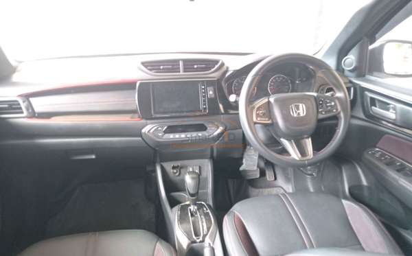 HONDA DG48 1.5 RS CVT Z
