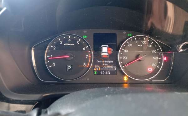 HONDA DG48 1.5 RS CVT Z