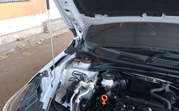 HONDA DG48 1.5 RS CVT Z