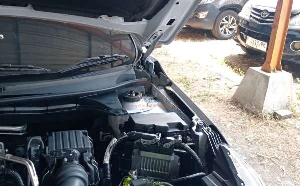HONDA DG48 1.5 RS CVT Z