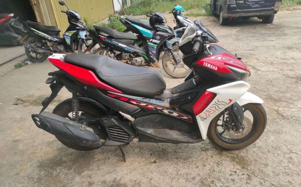 YAMAHA  AEROX 155