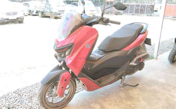 YAMAHA  NMAX