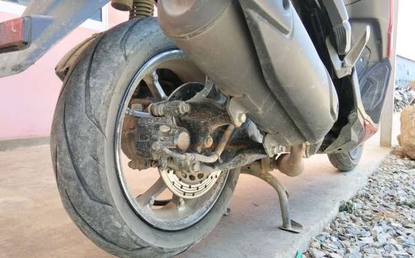 YAMAHA  NMAX