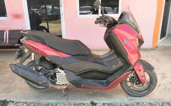YAMAHA  NMAX