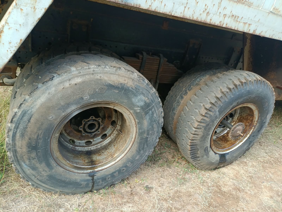 MERCEDES BENZ AXOR  2528C