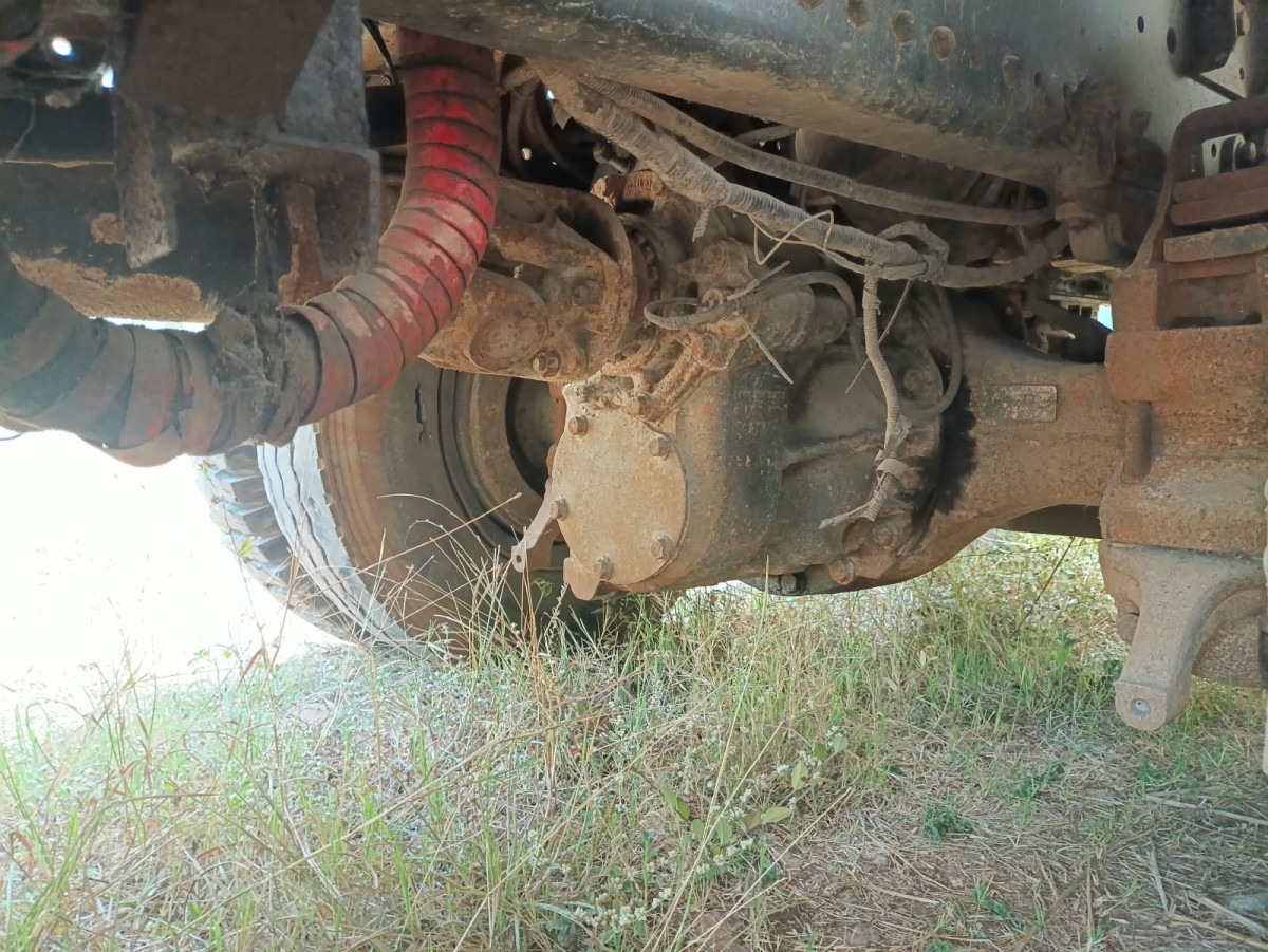 MERCEDES BENZ AXOR  2528C