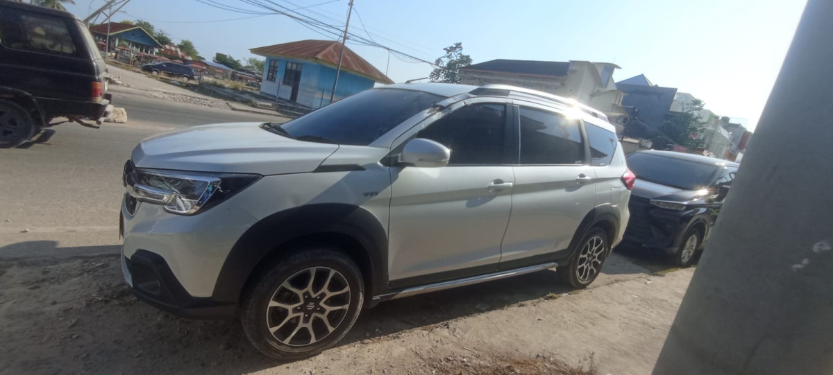 SUZUKI  XL7  GL