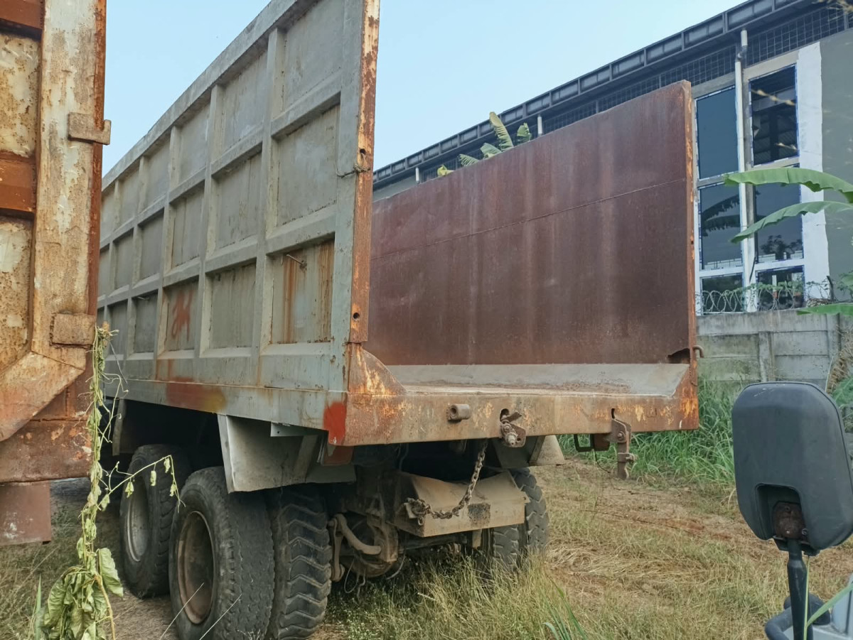 MERCEDES BENZ AXOR  2528C