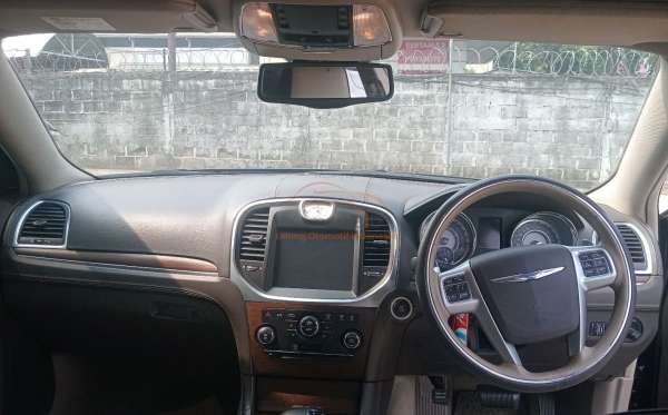 CHRYSLER 300C 3.6 AT