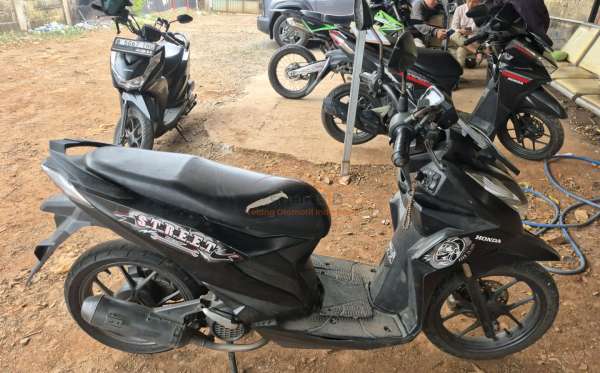 HONDA BEAT STREET ESP