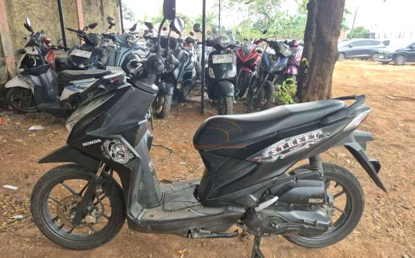 HONDA BEAT STREET ESP