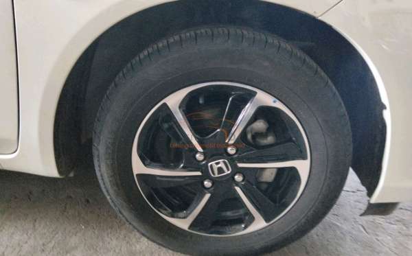 HONDA BRIO SATYA 1.2 E