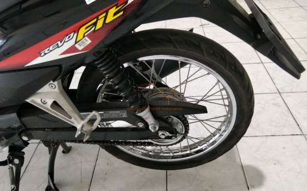 HONDA REVO FIT
