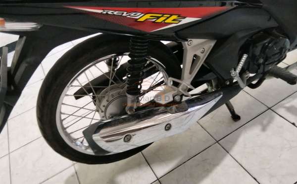 HONDA REVO FIT