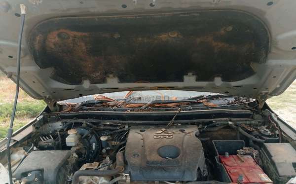 MITSUBISHI DC EXCEED (4X4)