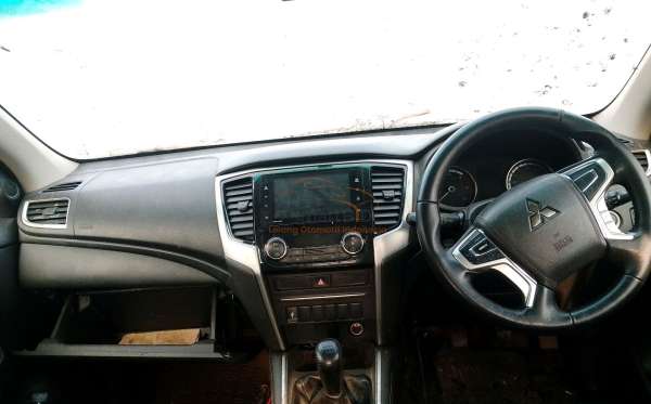 MITSUBISHI DC EXCEED (4X4)