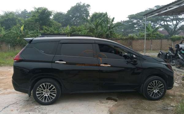 NISSAN LIVINA VE