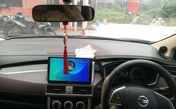 NISSAN LIVINA VE