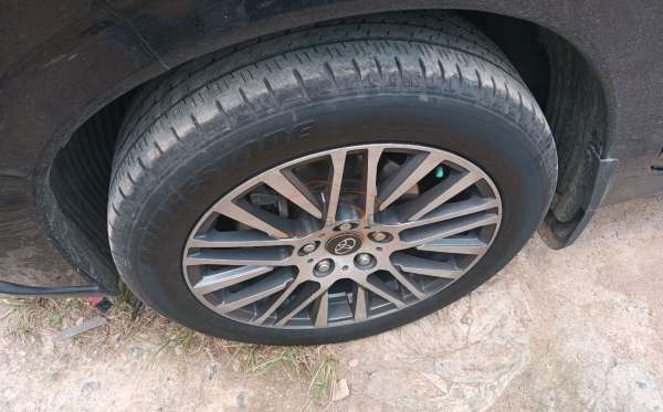 NISSAN LIVINA VE