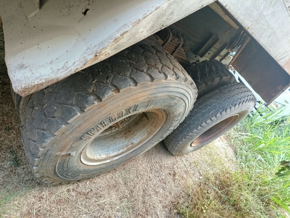 MERCEDES BENZ AXOR  2528C
