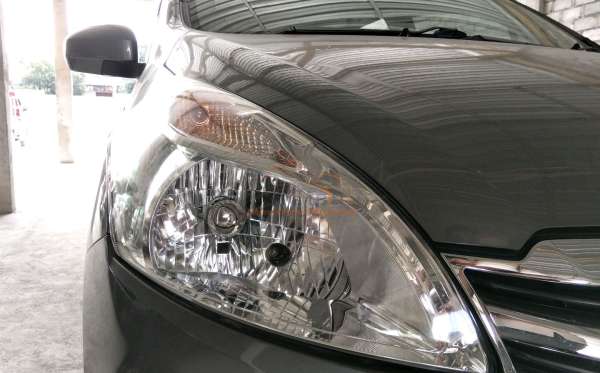 SUZUKI ERTIGA