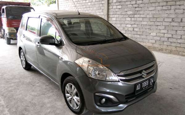 SUZUKI ERTIGA