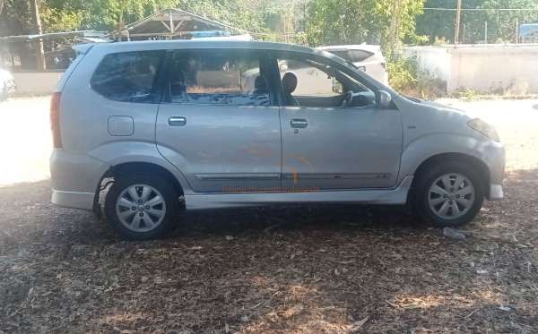 TOYOTA AVANZA S